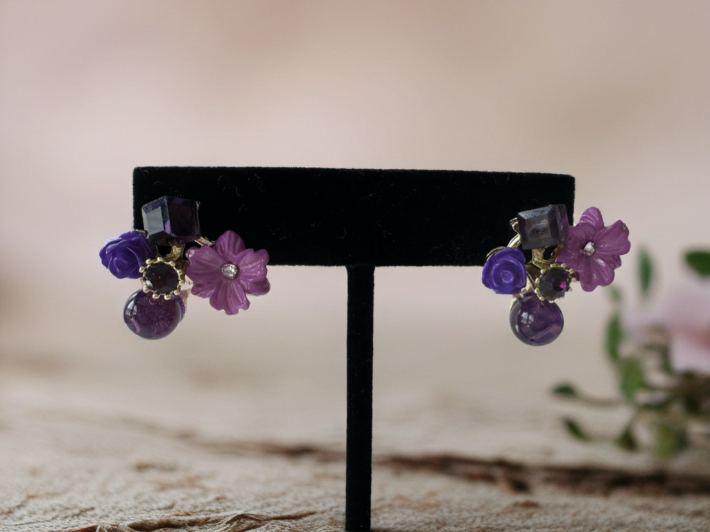 Purple color crystal flower stud earrings